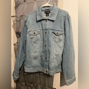JACKET SEASON IS AROUND THE CORNER!! Stylish womens blue jacket